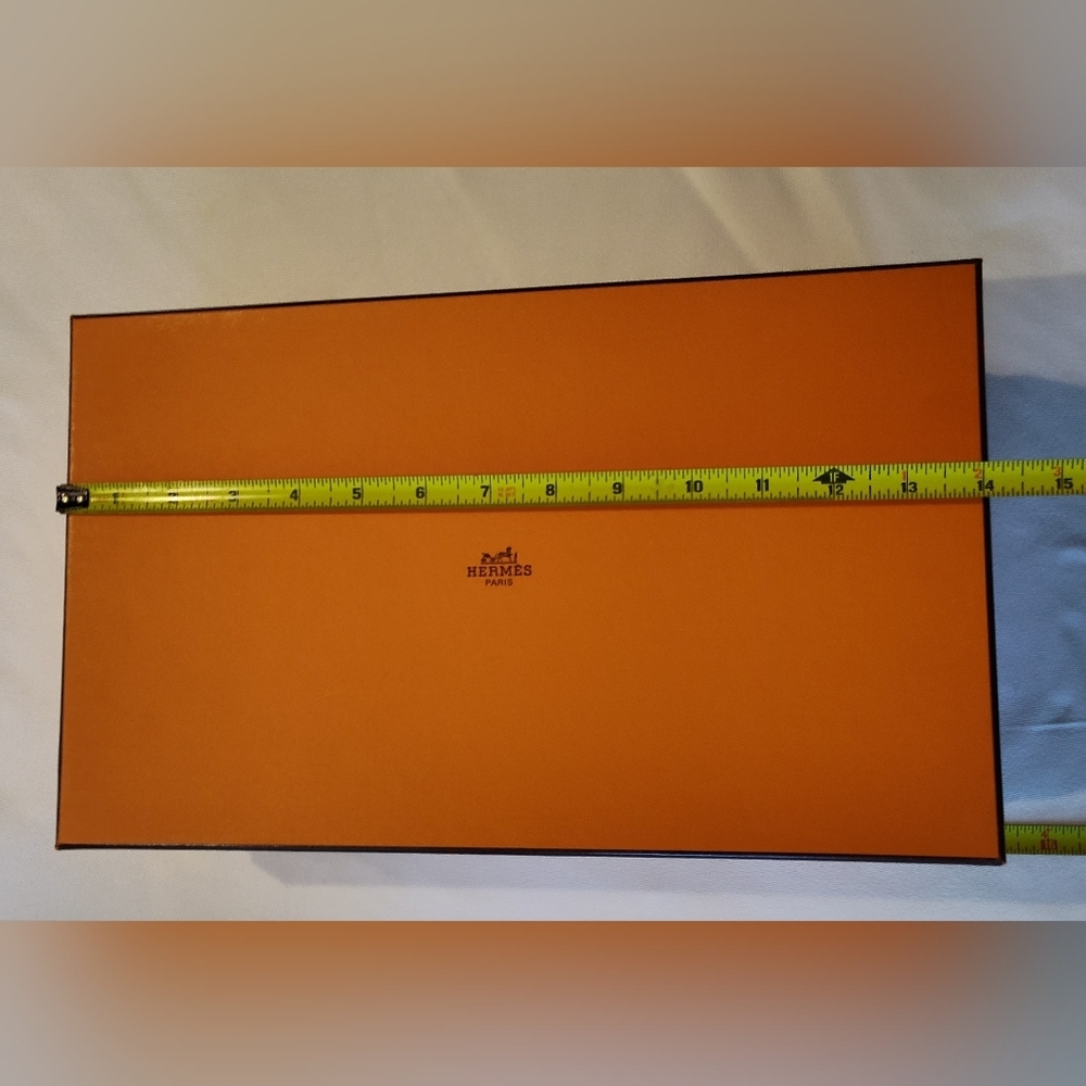 Authentic HERMÈS Orange Shoe Box | 14x10x5" | Luxe Storage & Display - Picture 6 of 7